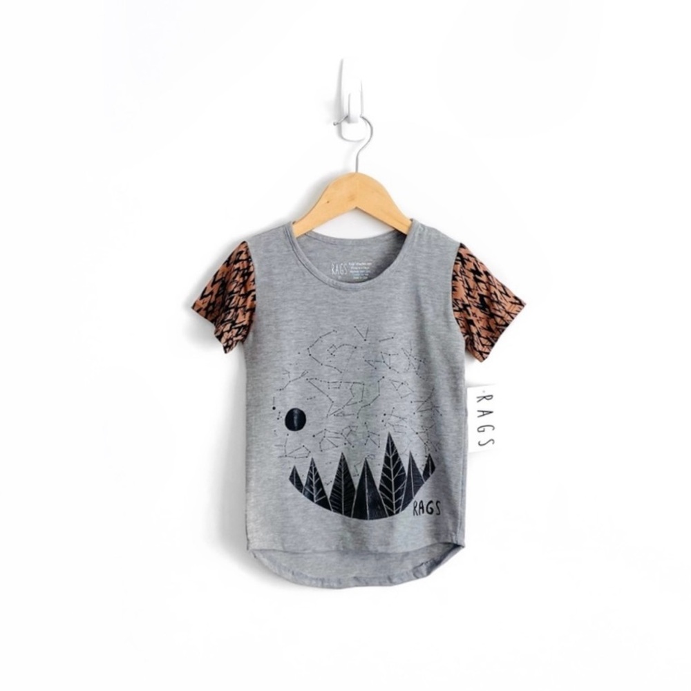 Rags To Raches Kids T-Shirt NWT